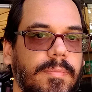 Prof. Eduardo