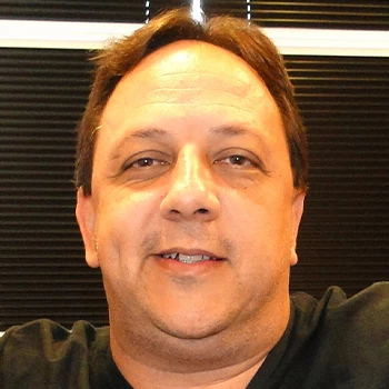 Prof. Luciano